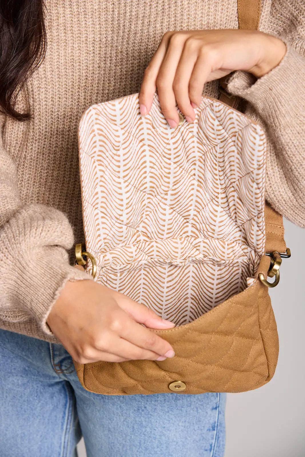 Hindbag gesteppte Tasche Margault – Zimt