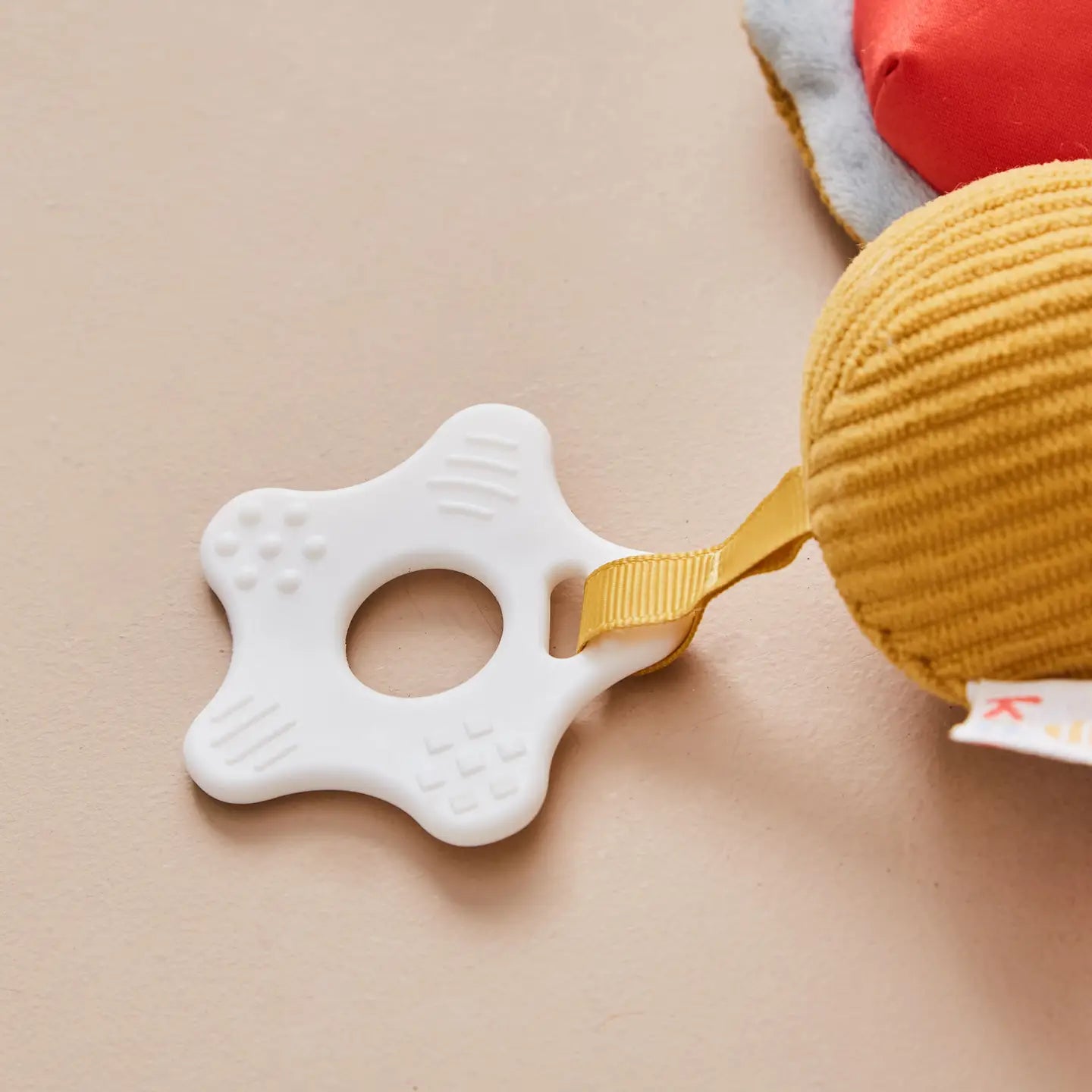 just bee kids Babyspielzeug Schmetterling