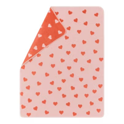 David Fussenegger Carla Babydecke mit Herzen