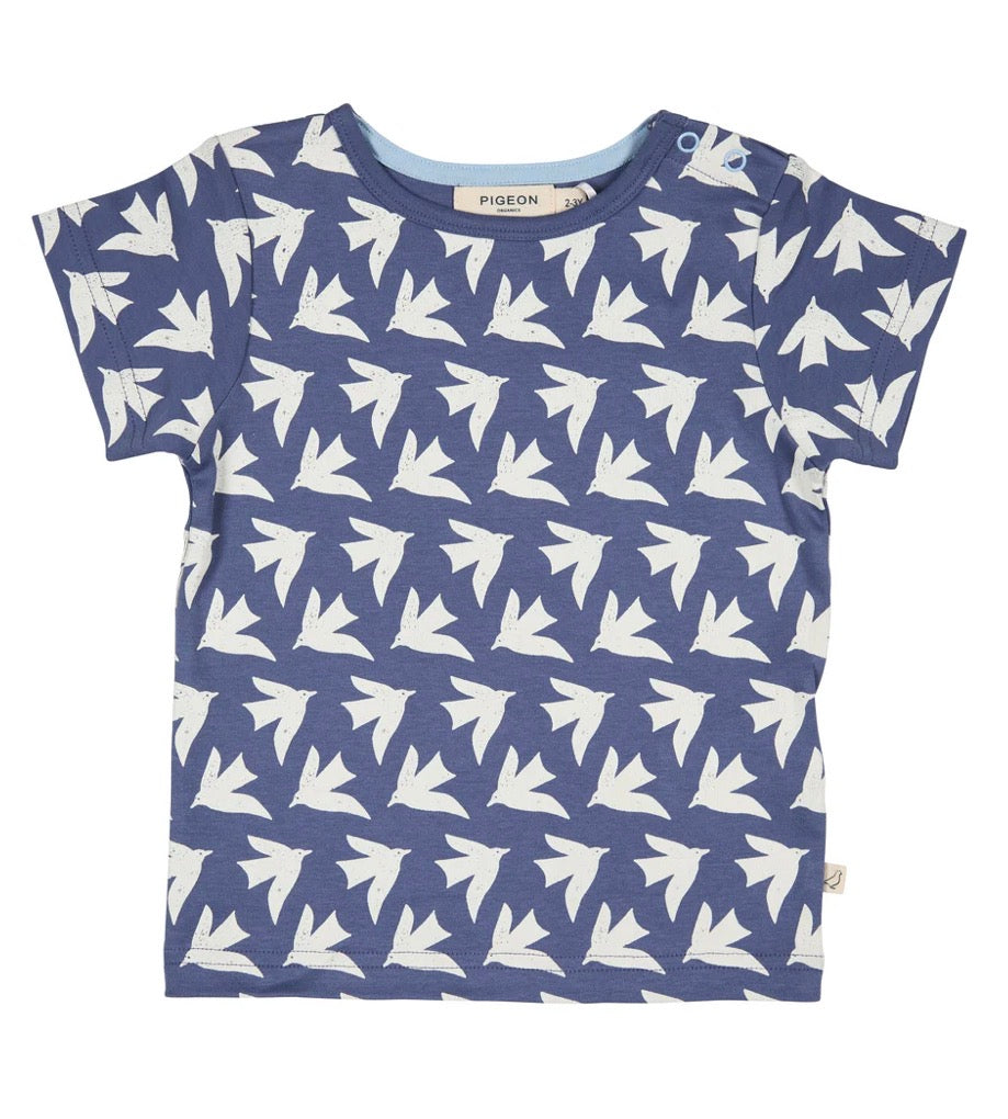 Pigeon T-Shirt Seagulls