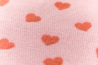 David Fussenegger Carla Babydecke mit Herzen