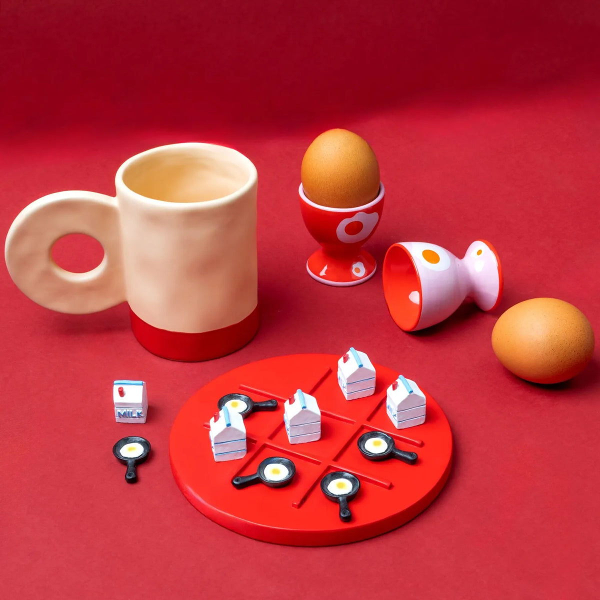 Helio Feretti Frühstück Tic Tac Toe