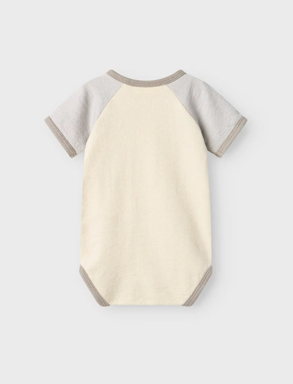 Lil‘ Atelier Kurzarmbody (nbmnunan)