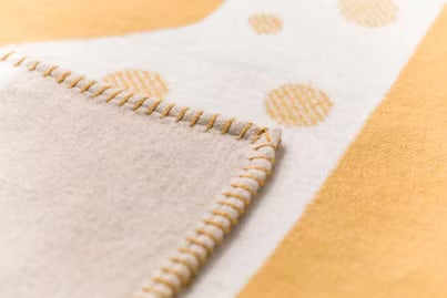 David Fussenegger Lili Babydecke Giraffe