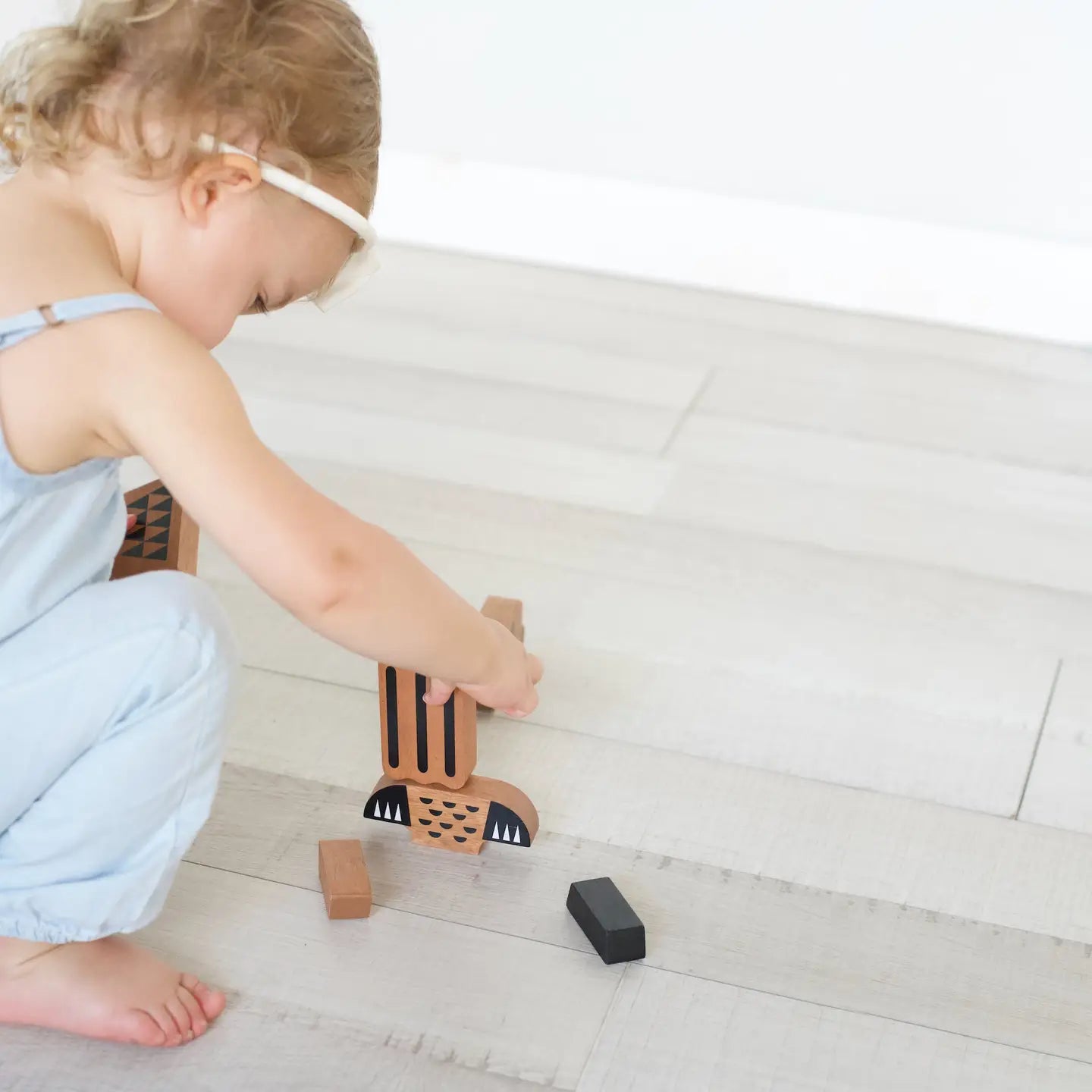 wee gallery Tier-Turm