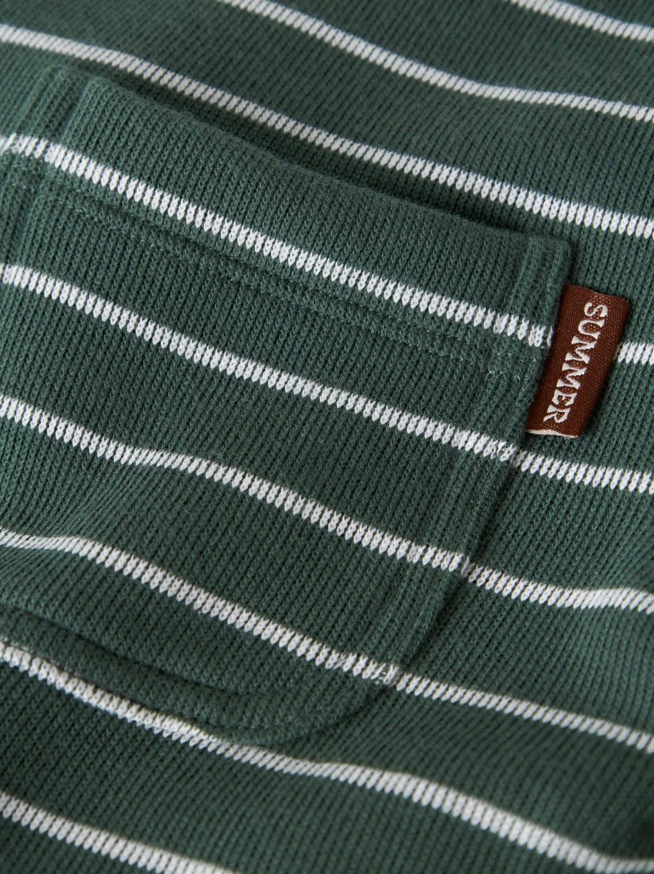 name it T-Shirt (nmmhakan) Garden Topiary