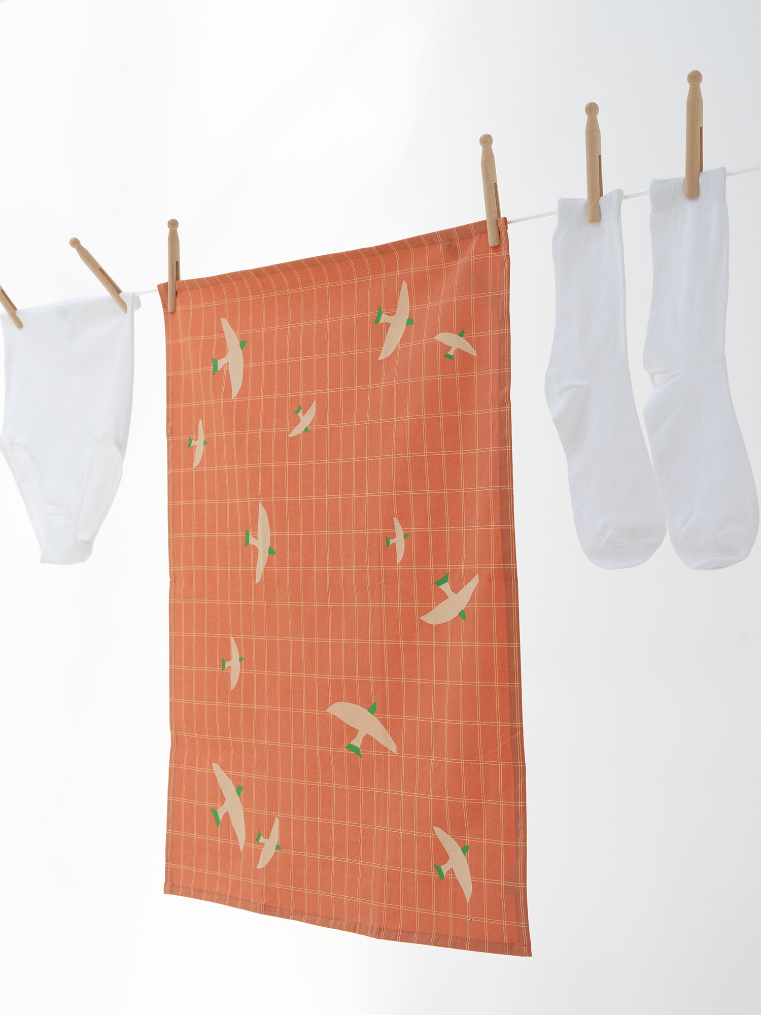 Jurianne Matter Geschirrtuch rot