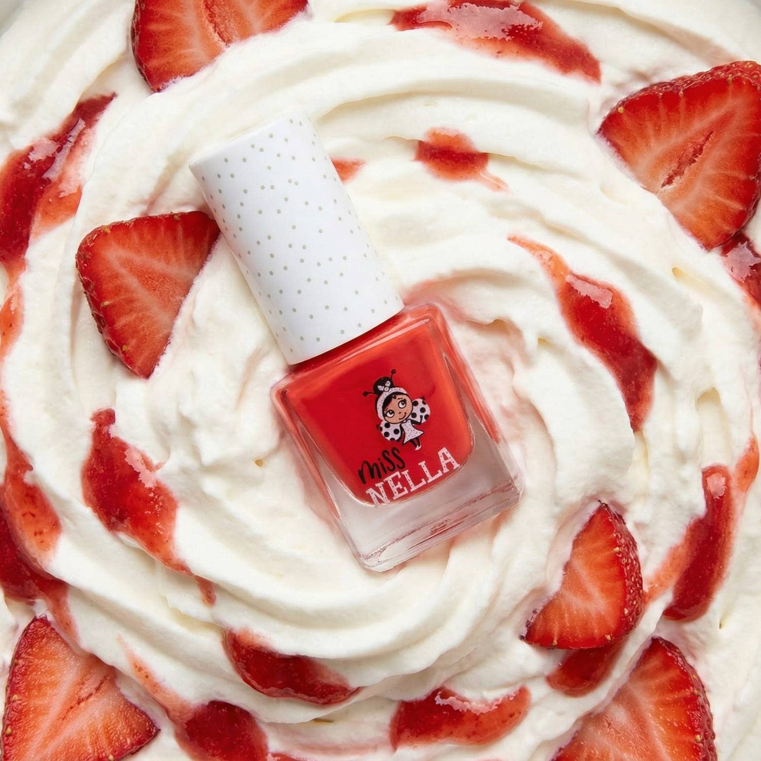 Miss Nella Peel-off Nagellack in Erdbeer-Creme, geruchsneutral