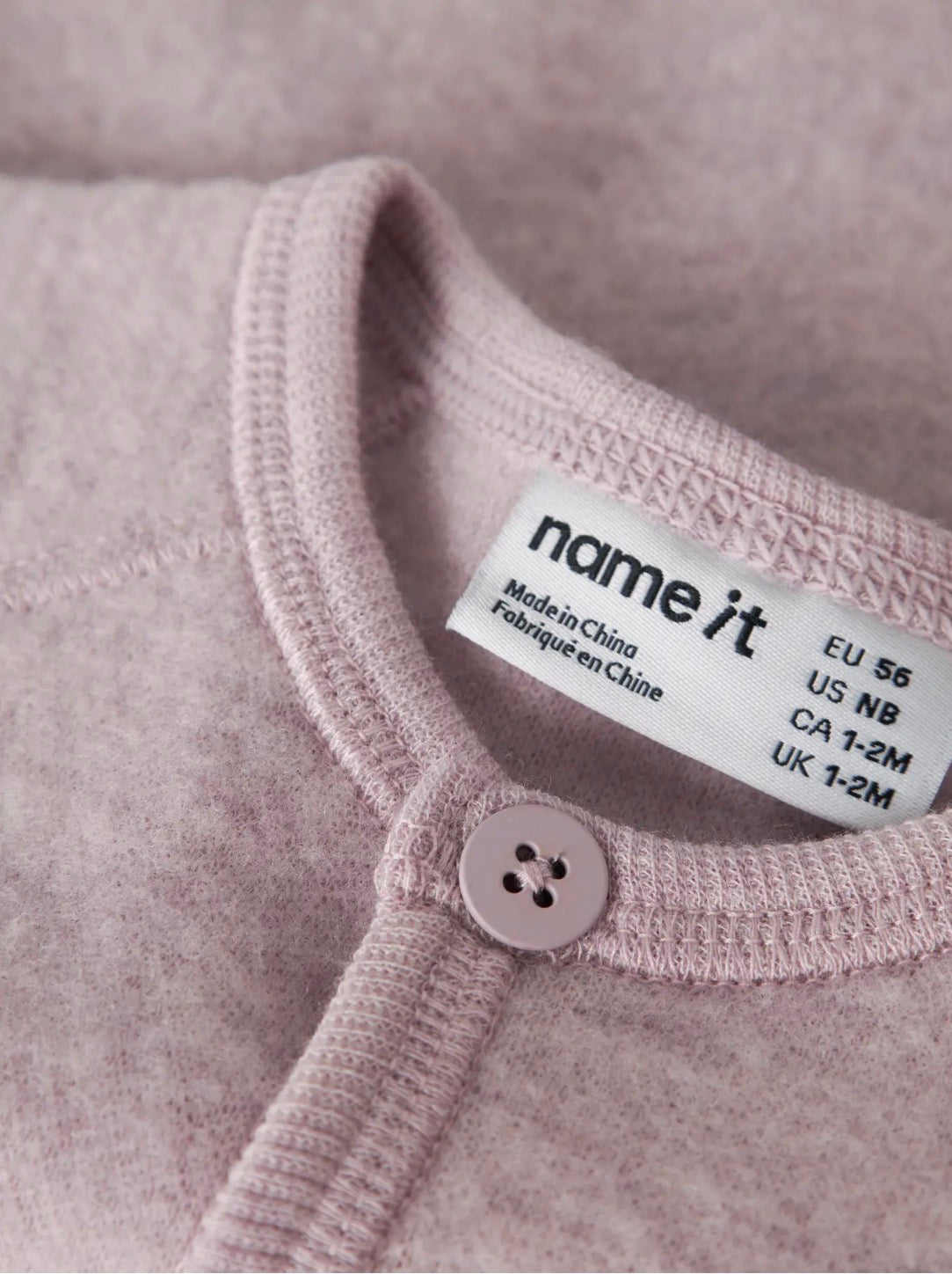 name it Baby Strickjacke aus Merinowolle (nbfwmino) Violet Ice