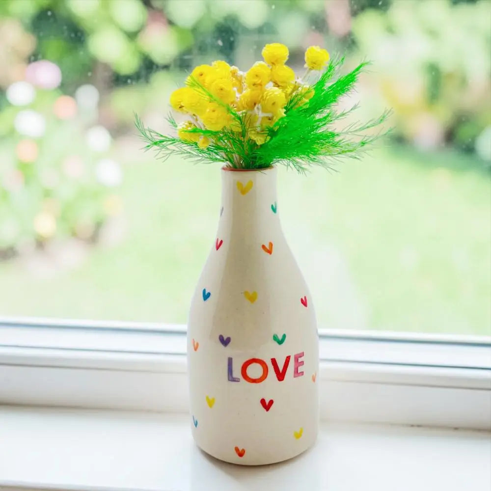 Noï Keramikvase Lovehearts