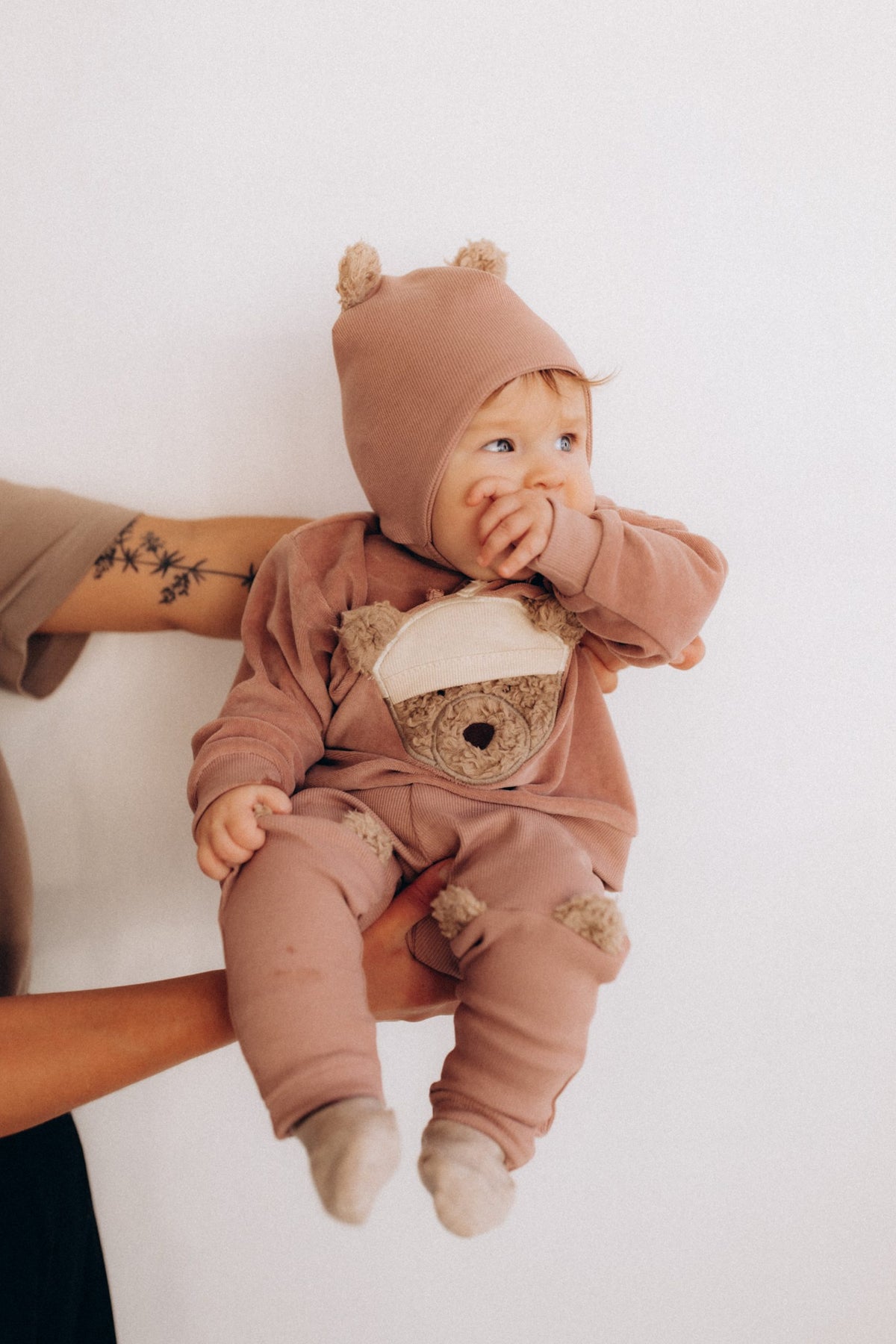 wooly organic Sweatshirt mit einem Teddybär
