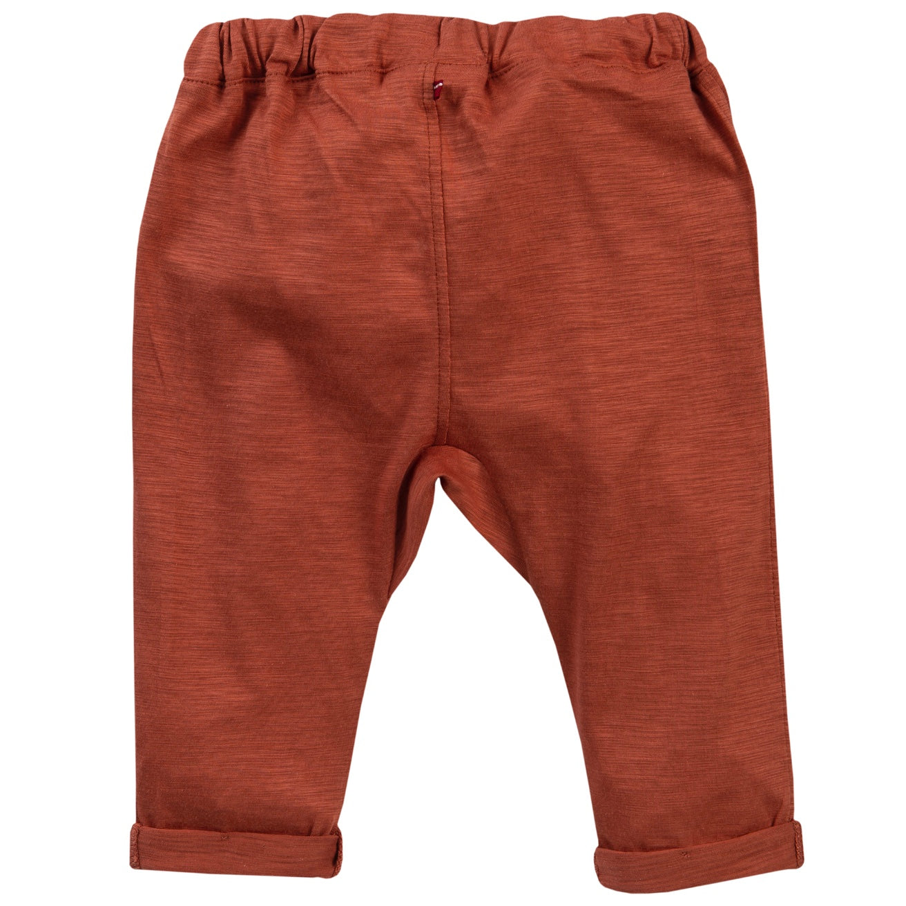 People wear Organic Hose rostrot